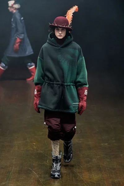 Look 33